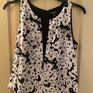 Apt 9 sleeveless floral blouse